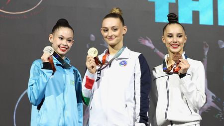 Paradoxul anului în învățământ! O campioană din echipa națională de gimnastică, respinsă la Bacalaureat: „Mi-au dat nota 4 la sport!”