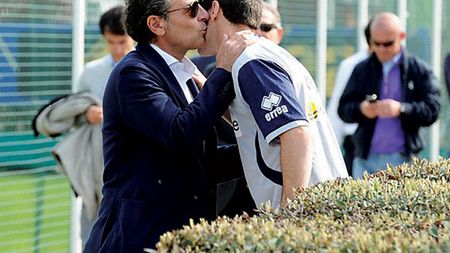 Omul normal dintr-o lume nebună!** Cel mai mare atu al italienilor nu e pe teren, ci pe bancă