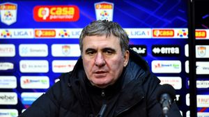Gică Popescu a dezvăluit motivul pentru care Gică Hagi a demisionat de la Farul: „El e favorit să-i ia locul”
