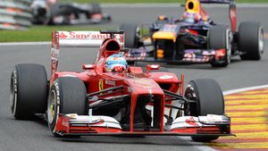 Fanii au botezat noul monopost Ferrari: F14 T