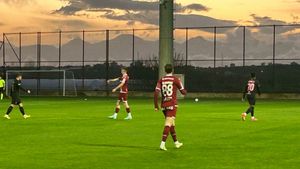 Ce a câștigat Rapid prin transferul lui Damjan Djokovic de la rivala FCSB! Primele concluzii despre croat, după 45 de minute jucate în angrenajul tactic al lui Cristiano Bergodi: cuvântul de ordine este eficiența! SPECIAL