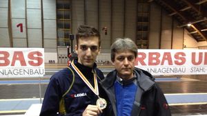 Rezultat excelent pentru scrima românească! Adrian Dabija a câștigat etapa Circuitului European de spadă cadeți de la Klagenfurt