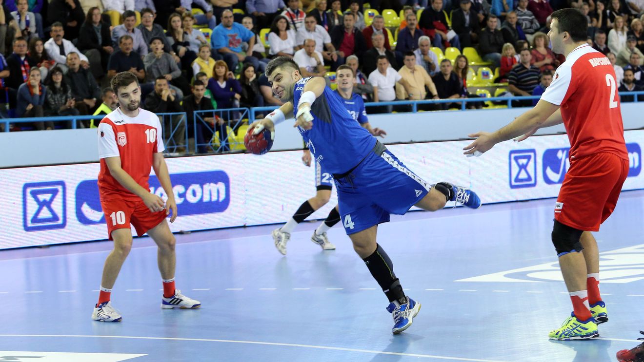 S-a aprins "clasicul" Minaur - Dinamo. Daniel Georgescu, acuzat de băimăreni de dublă apartenență, Federație - Dinamo. Replică acidă din partea vicepreședintelui FRH: "Am spus că nu dau o cupă mincinoasă"