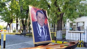 La mulți ani, Ivane!