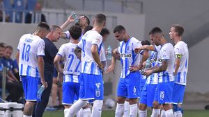 Universitatea Craiova - KF Laci 0-0, în turul II preliminar din Conference League | Laurențiu Reghecampf, eliminare la debutul pe banca tehnică a oltenilor