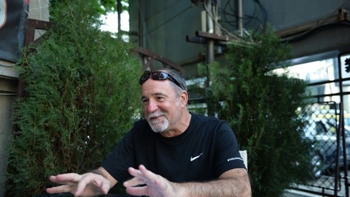 Lecțiile de viață ale lui Mache, campion de streetball la 50 de ani: "Noi ne naștem toți puturoși, dar sănătatea înseamnă să muncești"