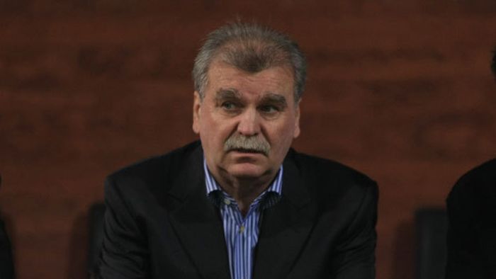 Dinu Gheorghe este sărac, dar rămâne ironic:** "Noi nu avem bani pentru Eric și Junior Moraes, văd că alții nu se plâng"