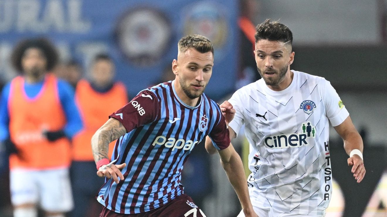 Denis Drăguş are oferta pe masă. A primit-o în ultima zi de transferuri