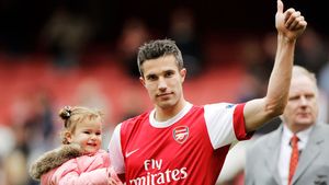 Englezii primesc lecții de la un olandez chiar la ei acasă!** Cum a pus Van Persie la punct starurile din Albion