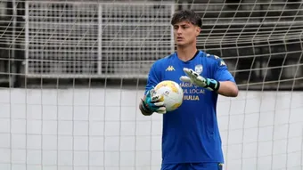 Plecat din Liga 3, Răzvan Ducan a semnat în SuperLiga României! Fostul portar al Unirii Alba Iulia a fost prezentat de Rapid