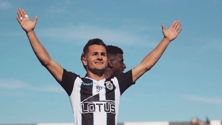 UTA și-a adus fundaș stânga cu meciuri în liga a treia spaniolă, dar care vine după un sezon bun în țara natală!