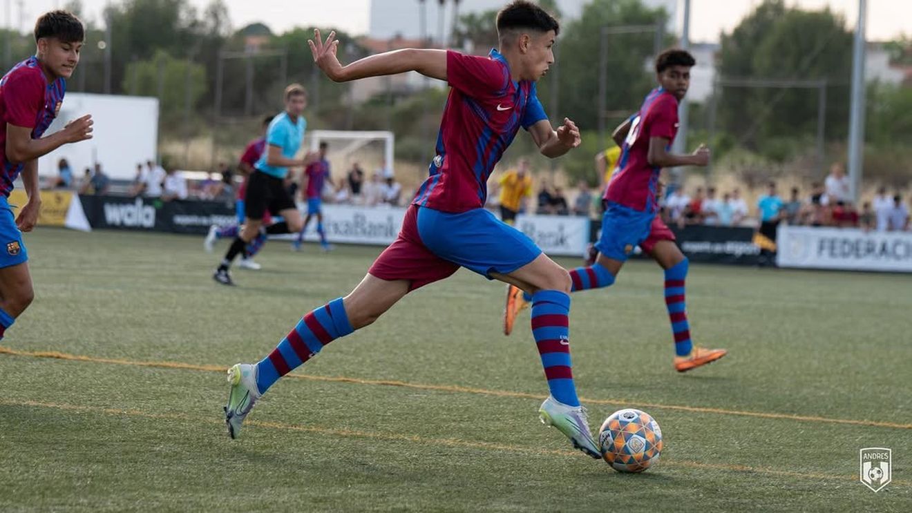 Dinamo îl transferă pe fostul coleg de la Barcelona al lui Lamine Yamal! Spaniolii au făcut anunțul