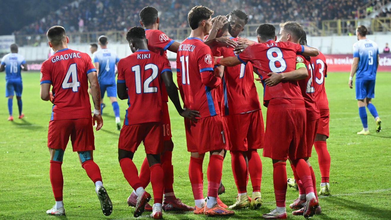 Gigi Becali a dat ordin și s-au făcut pe loc 3 schimbări la pauza meciului Bistrița - FCSB