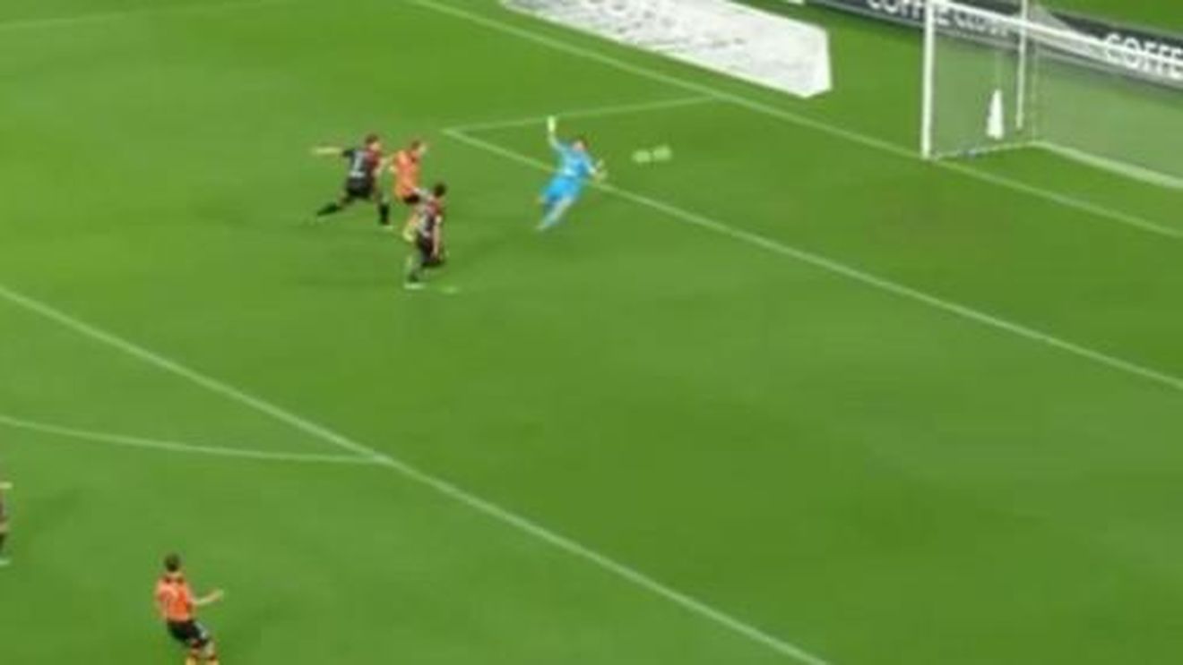 VIDEO Așa ceva mai rar!** Un albanez a reușit un hat-trick în mai puțin de 6 minute!