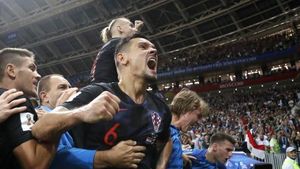 A scris istorie, apoi s-a îndreptat împotriva contestatarilor. Mesajul "tare": "Recunoașteți că sunt unul dintre cei mai buni din lume, nu mai vorbiți prostii!"