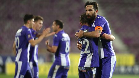 ACS Poli a primit "undă verde" cu stadionul. Echipa va putea juca încă un sezon pe bătrânul "Dan Păltinișanu" și a scăpat și de noile problemele cu ANAF