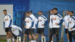 Probleme în cazul atacantului pe care Mircea Lucescu l-a convocat la națională. „Când mă voi întorce din concediu îl voi suna personal pe patronul lor. A intrat și prima tranșă din drepturile TV, dar noi tot nu ne-am văzut banii” EXCLUSIV