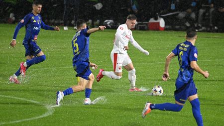 Unirea Slobozia - Dinamo București 0-1, în etapa 12 din Superliga. „Câinii” ajung pe locul 2, la un punct de liderul Universitatea Craiova