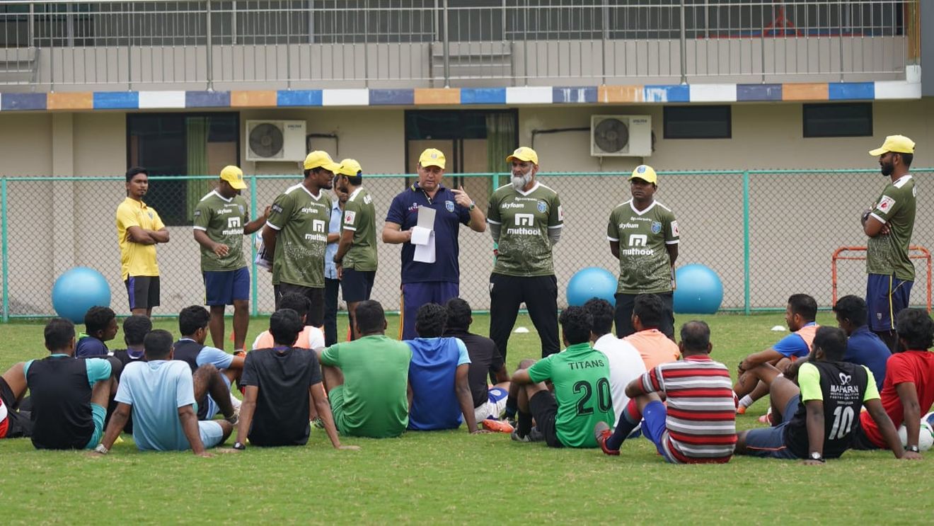 Antrenor român cu Licență Pro, director tehnic la federația de fotbal din Malawi! „Mă ocup de toate loturile naționale ale acestei țări" | SPECIAL