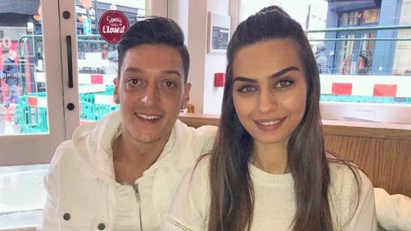 Gest uriaș al lui Mesut Ozil. Va dona toate veniturile de la nunta sa către 1000 de copiii bolnavi: "Eu mă aflu într-o poziție privilegiată"
