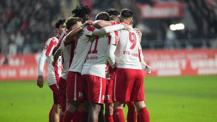 UTA l-a luat pe Patriot! Înlocuitorul lui Vali Costache a fost și la echipa care l-a crescut pe Zlatan Ibrahimovic