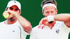 A zecea finală din istorie și al doilea titlu în 2011** pentru Tecău si Lindstedt