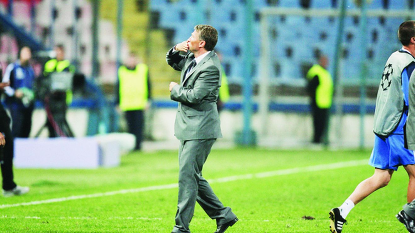 Dan Petrescu, salvatorul Stelei?** "Dacă aș fi în Ghencea, poate aș scoate ceva din ei"