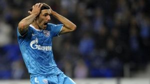 Accidentare HORROR: Final de carieră pentru cel mai valoros fotbalist din Rusia? ** Și-a "rupt" genunchiul și va sta pe bară OPT luni!