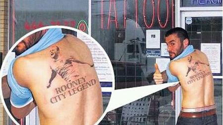 Fanii lui City, buni de bancuri! FOTO** Și-a tatuat chipul lui Rooney, crezând că va semna cu "cetățenii"