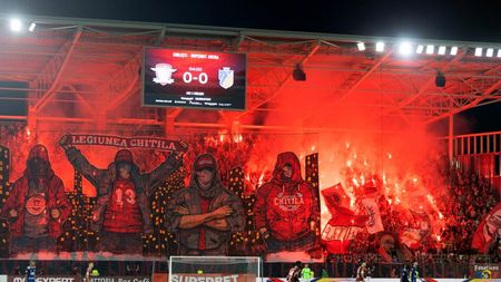 Scenografie spectaculoasă în startul meciului Rapid - FC Botoșani! Ce au afișat suporterii giuleșteni | FOTO