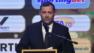 Adevărul din spatele scandalului de hărțuire dintre comentatorul Marian Olaianos și colega lui din TVR