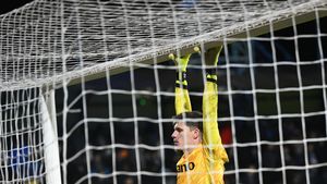 Dinamovistul cu nume de legendă l-a analizat pe Ștefan Târnovanu de la FCSB: „E bun, dar se precipită. E prea agitat”. EXCLUSIV