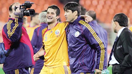 Piți se roagă de Mancini