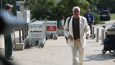 Dragomir prevede un viitor sumbru: "Rămânem cu 16 echipe!"