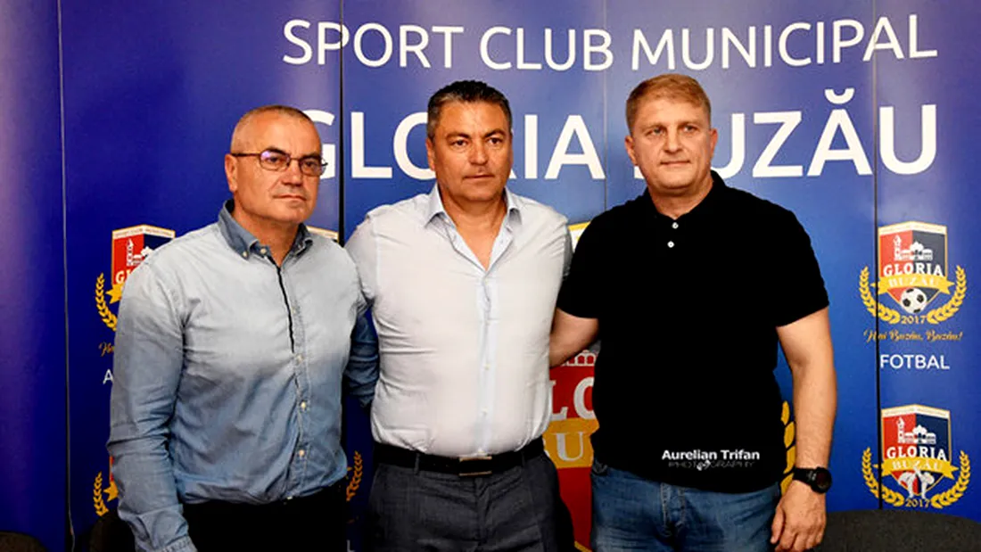 Ilie Stan are un nou șef la SCM Gloria Buzău.** Un antrenor cu funcții la FRF și FR Minifotbal i-a luat locul lui George Timiș 