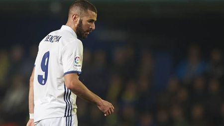 Karim Benzema este pe punctul de a încheia cel mai slab sezon al său de când joacă în tricoul "galacticilor". De când nu a mai marcat francezul și ce jucător este favorit să fie titularizat în locul său