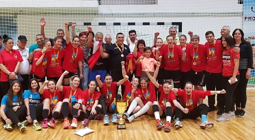 Brașovul, noul pol de putere în handbalul feminin juvenil! Cum a reușit Mariana Tîrcă să facă o echipă campioană în numai 7 luni. 