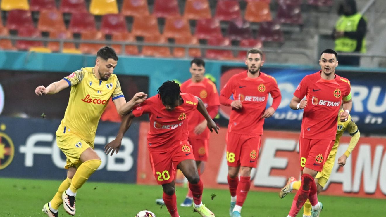 Dinamo și Farul lui Gică Hagi, la un pas să rateze unul dintre cei mai valoroși jucători din Superliga! Culisele negocierilor de ultimă oră: „Și-a dat acordul verbal”. Ce se întâmplă cu cealaltă „perlă”. EXCLUSIV