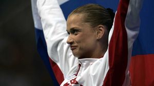 ATUNCI ȘI ACUM | A învins de una singură România în toate marile competiții. Cum arată astăzi Svetlana Khorkina, adversara de generație a Simonei Amânar, Miloșovici și Gogean
