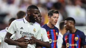 Supercupa Spaniei, spre o finală Real Madrid - FC Barcelona? 4 echipe într-un turneu tocmai în Arabia Saudită. Ce bani au scos din buzunar șeicii și cine transmite la tv meciurile de la Riad | SPECIAL
