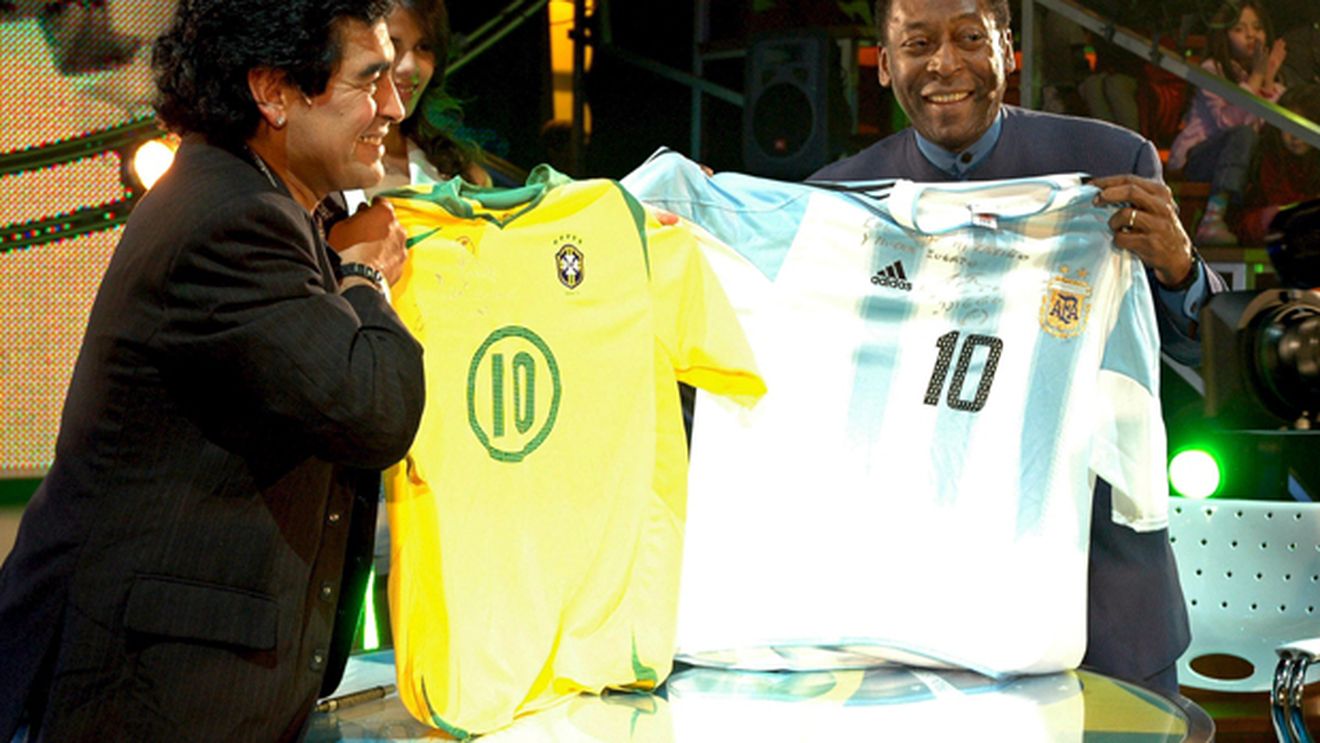 Maradona îl atacă iar pe Pele:** "Să se întoarcă la muzeu și să ia medicamentul bun" De ce se simte "El Diez" RESPINS de Argentina