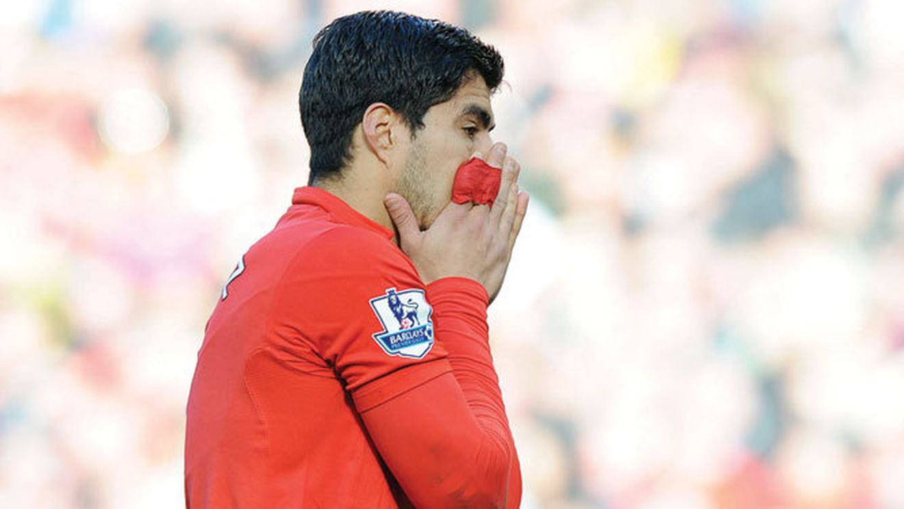 Sezon încheiat pentru Suarez!** Atacantul lui Liverpool a fost suspendat 10 etape