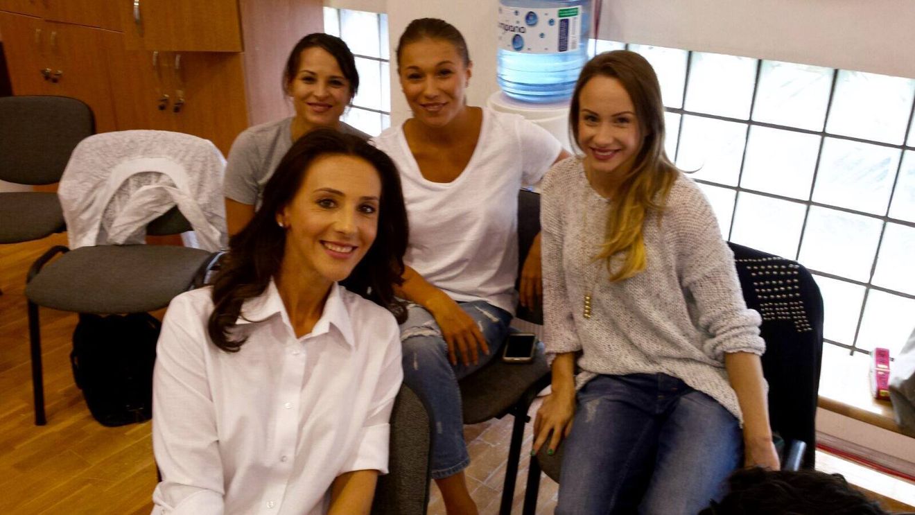 Andreea Răducan, Monica Roșu, Mariana Bitang și Alin Jivan, la pupitru. TVR va transmite 3.000 de minute de la Europenele de Gimnastică de la Cluj