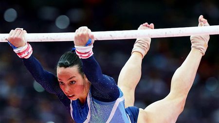 Tripla campioană mondială Beth Tweddle și-a anunțat retragerea din activitate