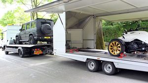 L-au prins cu "bagajele" făcute! FOTO | Englezii l-au numit "noul Ronaldo", acum viitorul său e incert! Mourinho are ultimul cuvânt