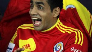 Bănel îl întreabă pe Bănel: "Cum faci, măi băiatule, de alergi atât de mult?" Ce spune Nicoliță despre Gică Hagi și șansele Viitorului la titlu