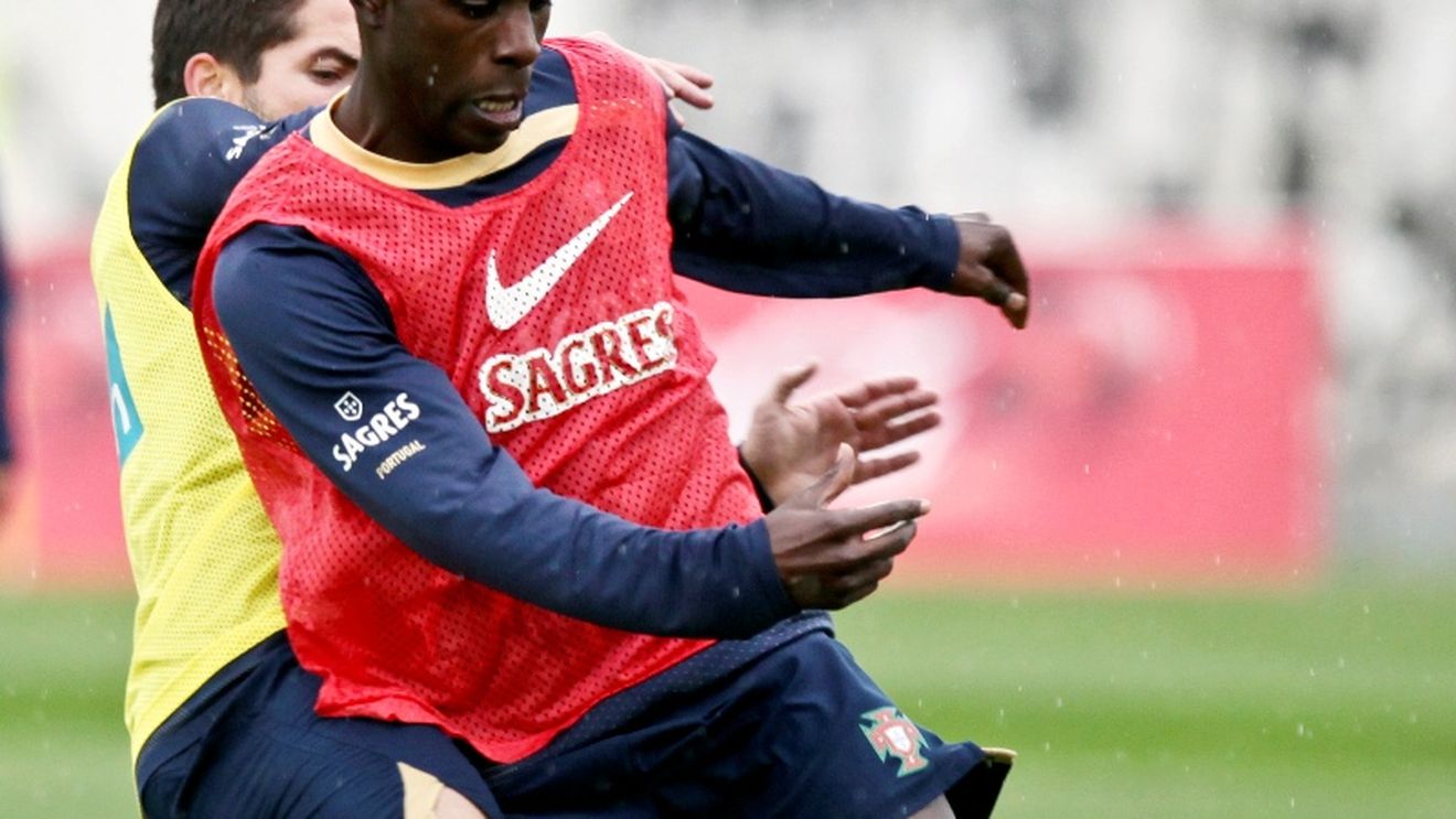 Varela ratează participarea la CM,** din cauza unei fracturi de tibie și peroneu!