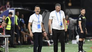 Antrenorul lui Maribor nu crede că poate fi surprins de Gâlcă: „E greu ca Universitatea să schimbe principiile de joc şi automatismele într-o săptămână". La ce se aşteaptă Ante Simundza în returul de la Craiova