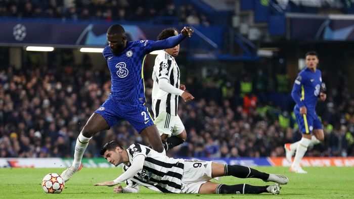Cutremur la Chelsea Londra! Neamțul Antonio Rudiger a făcut scandal când a aflat că i s-a propus un salariu mai mic decât al colegului Mason Mount