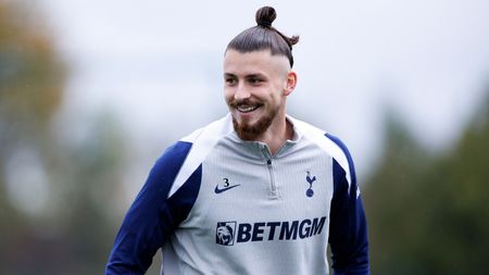 Roma și Napoli au intrat în cursa pentru transferul lui Radu Drăgușin. Vestea a venit din Italia